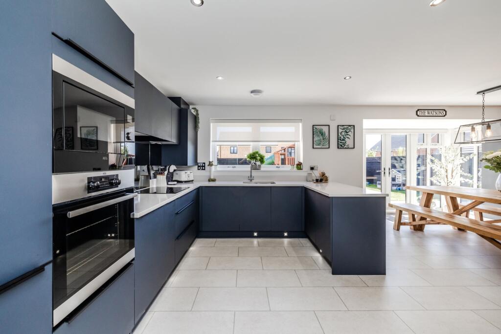 58WhiteadmiralPlaceNewcastleGreatParkNE139EJ-38