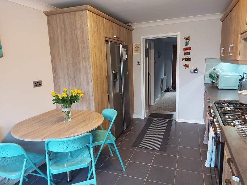 Kitchen / Breakfast Room