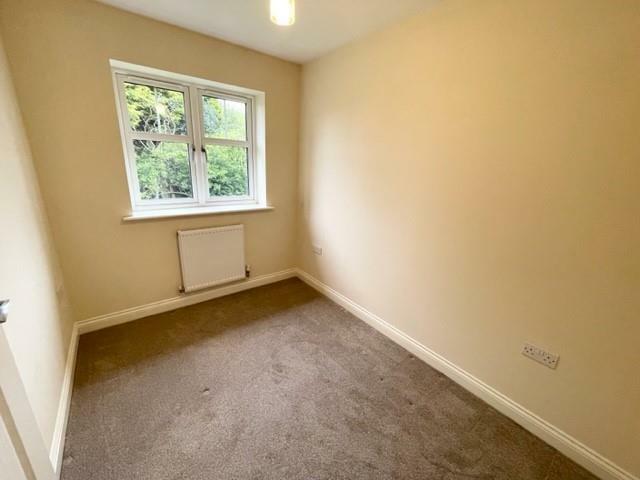 Bedroom 3.jpg