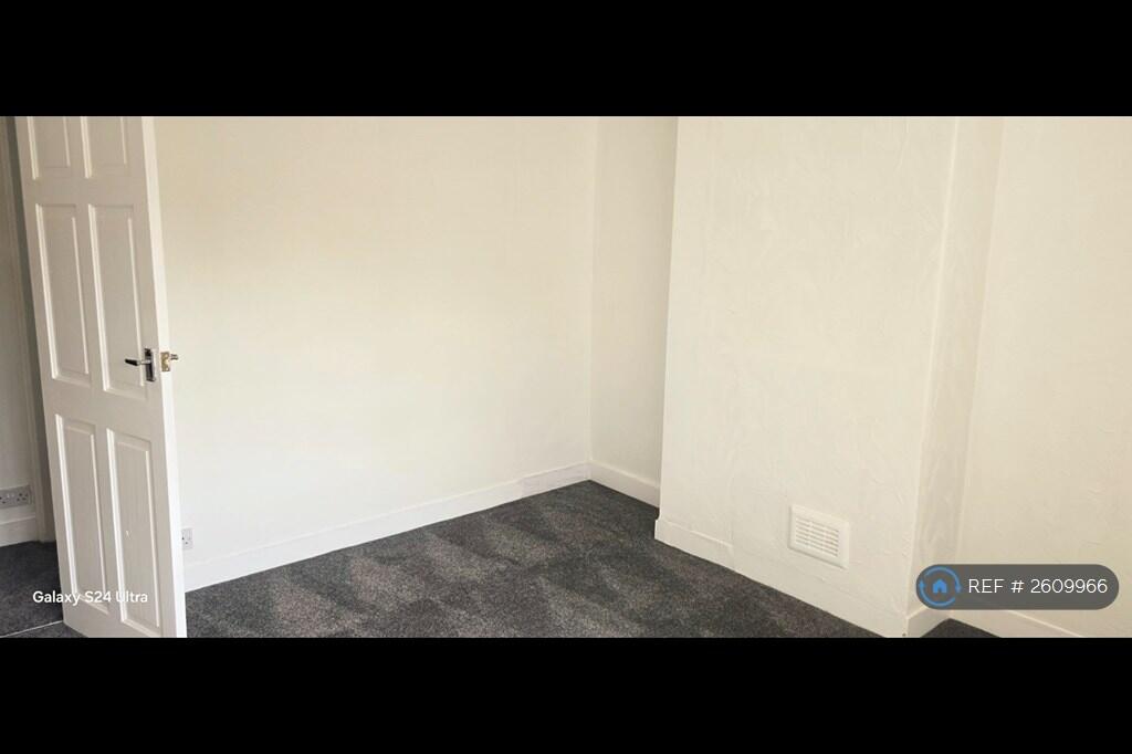 Master Bedroom Internal Wardrobe 
