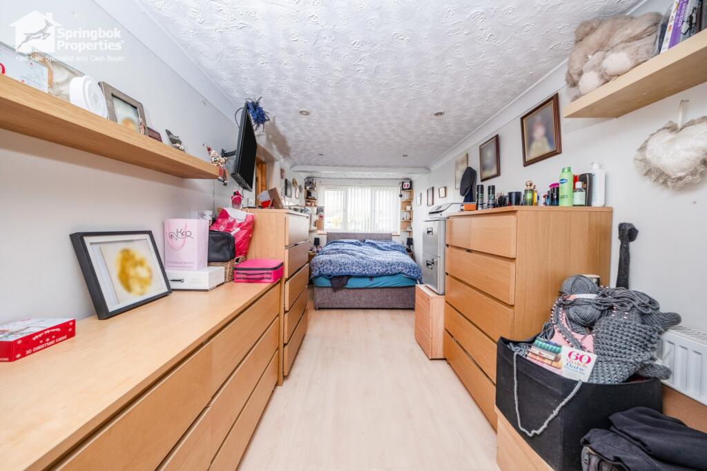 IMAGE 6
