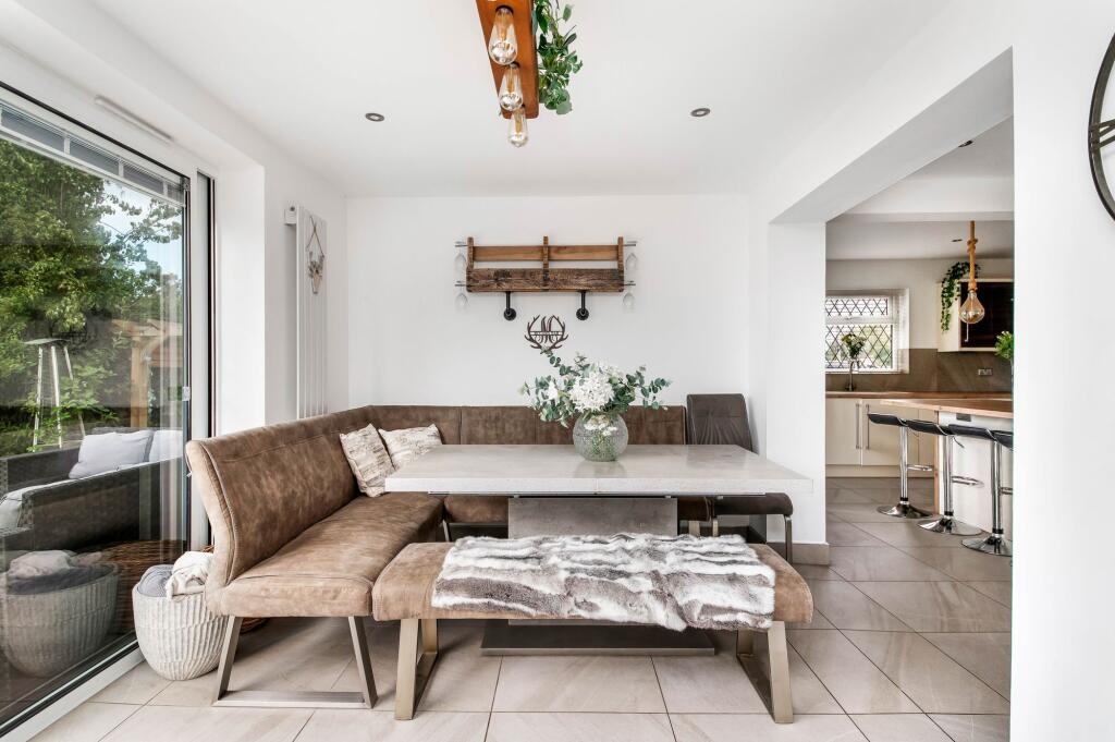 LIVING DINING KITCHEN