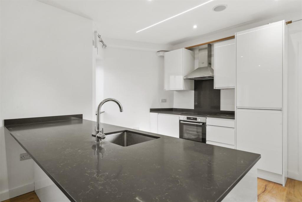Flat 2 348 Dollis Hill Lane - wHTUky0S0kXmJ6IngHyB