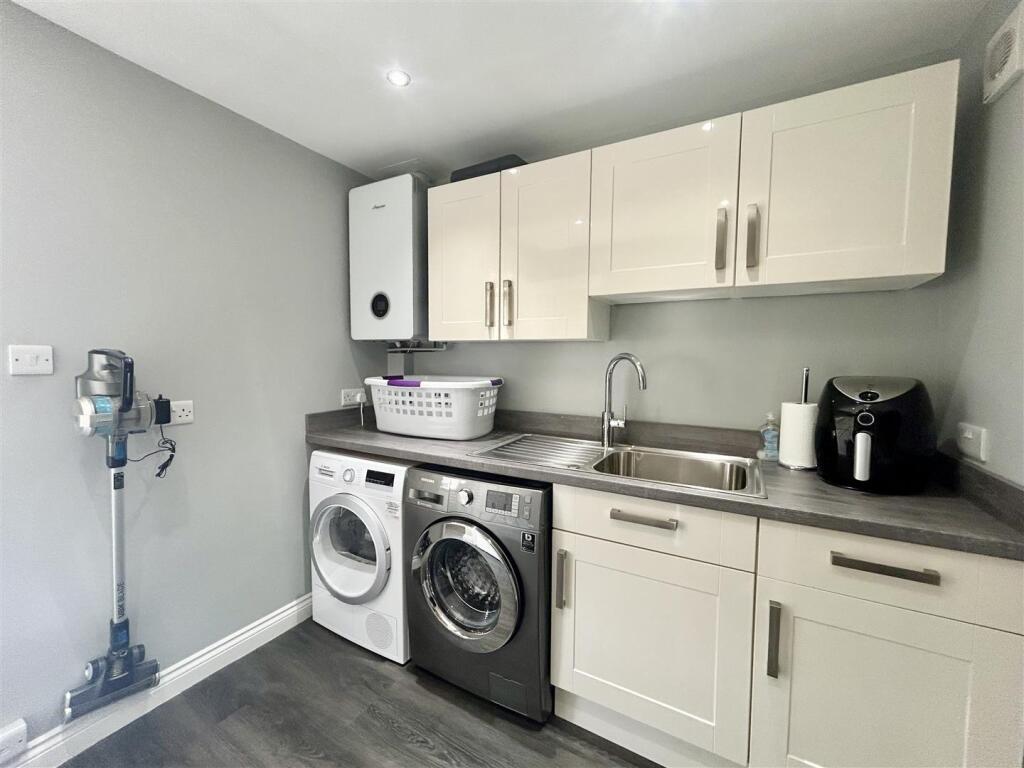 Utility room.jpeg