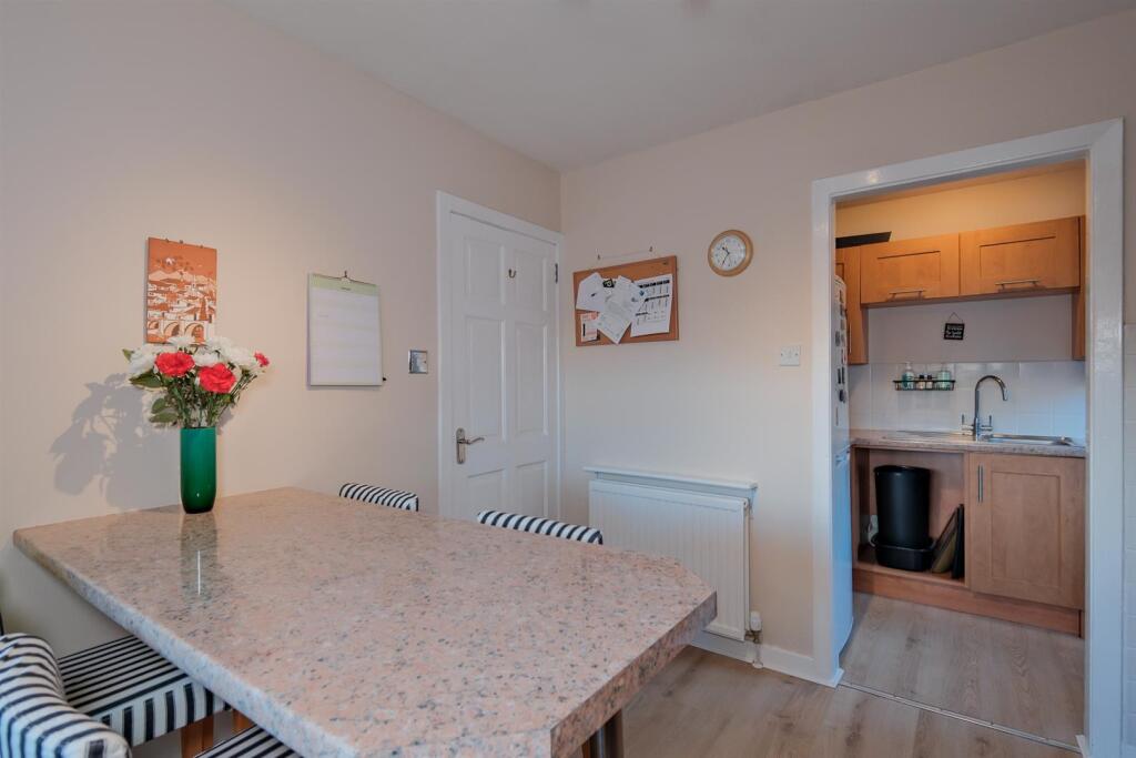 034-25 Netherdale Crescent, Wishaw ML2 0DN.jpg