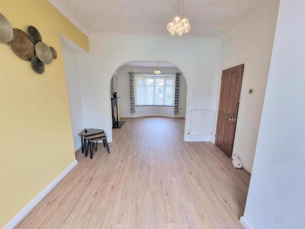 Lounge dining room