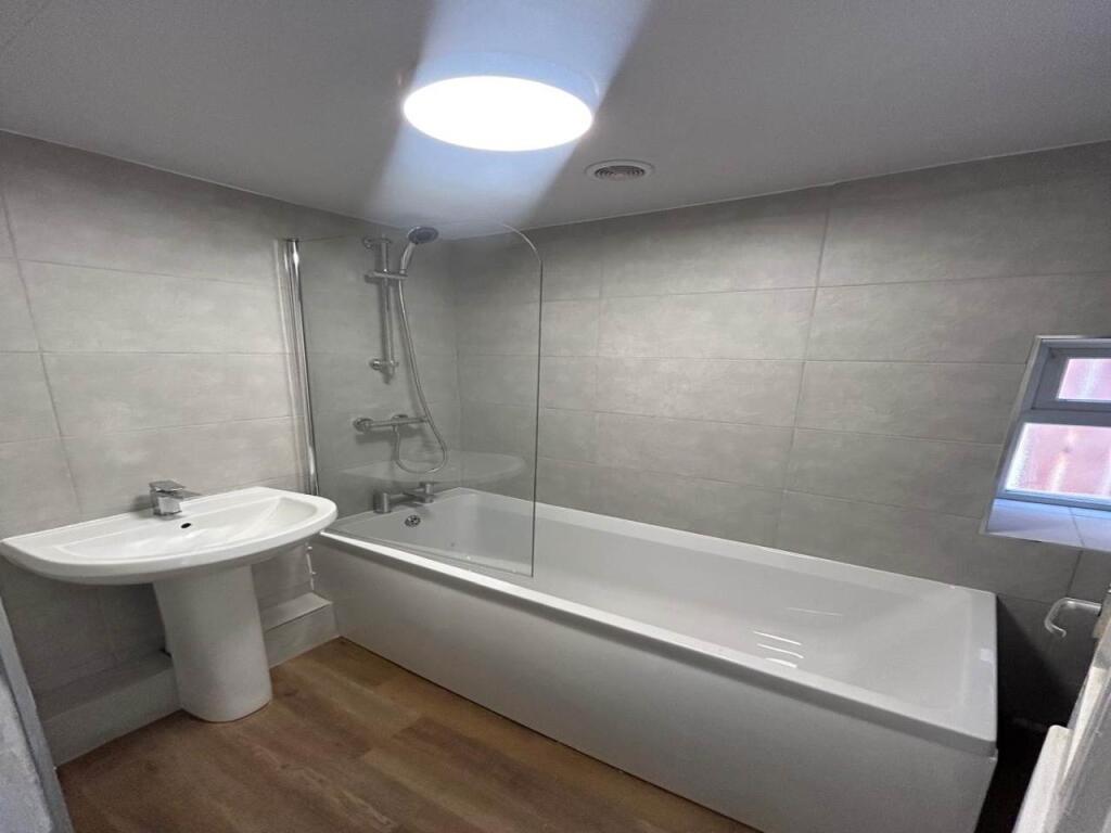 14A High Street - Ba