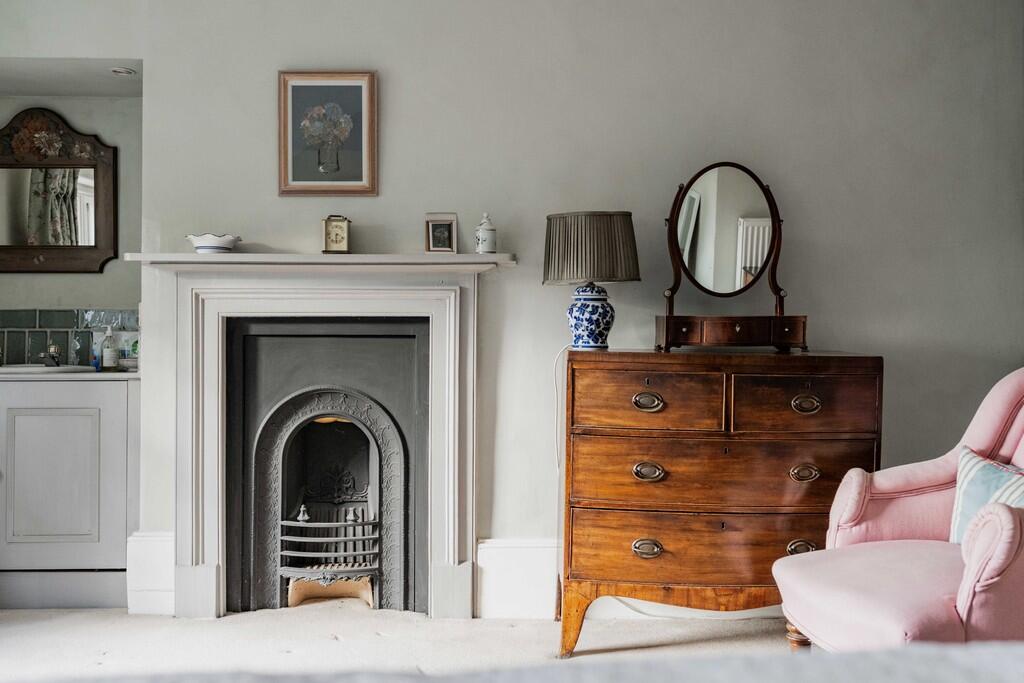 24-The Old Rector...