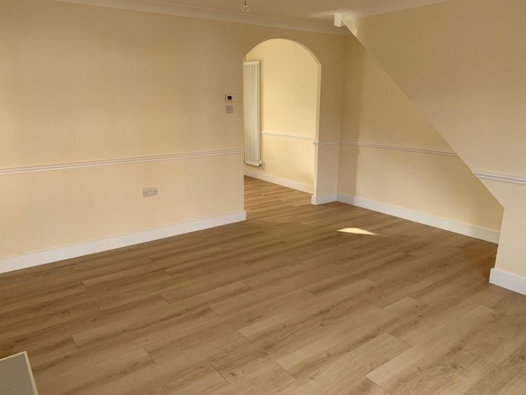 Lounge to kitchen