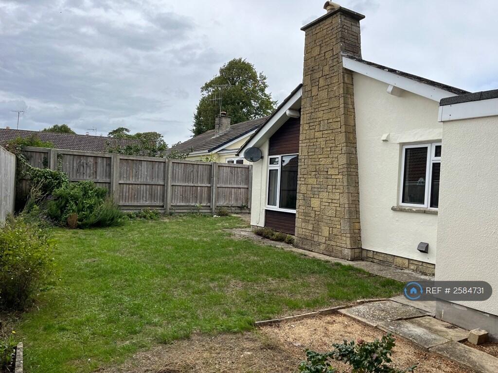 Secluded South Facing Back Garden