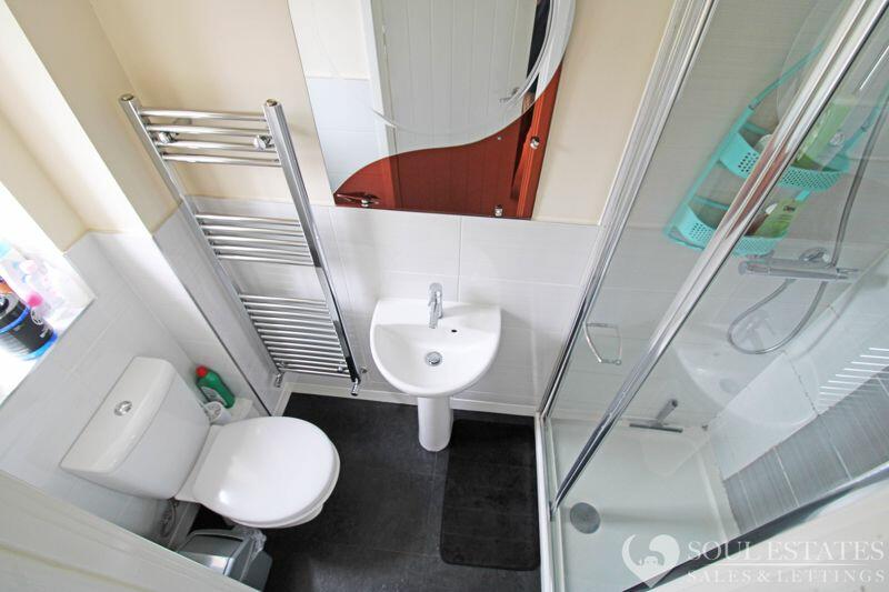 Master EnSuite