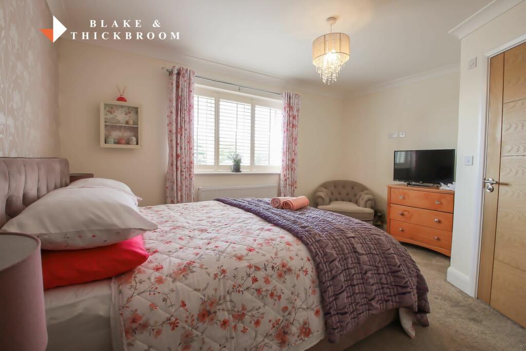 BEDROOM TWO