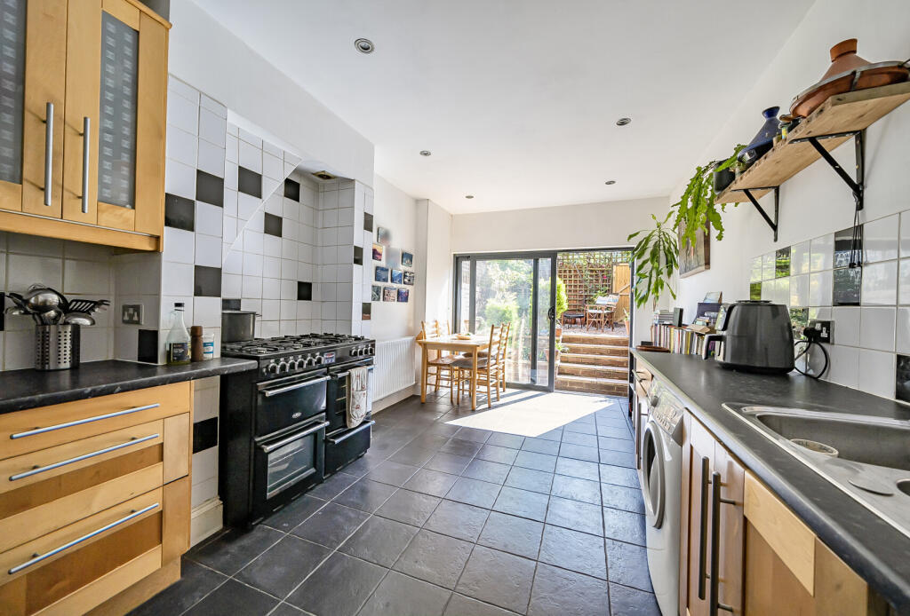 1300997-7-6838a20...