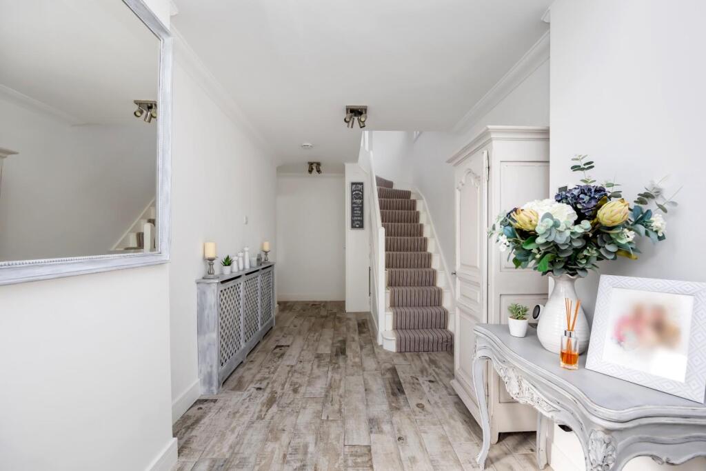 Elm Grove, Rosemount-021.jpg