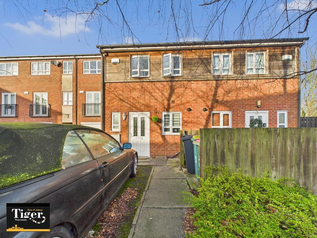 CAM02176G0-PR0773...