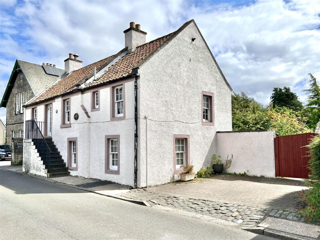 Low Causeway, Culross