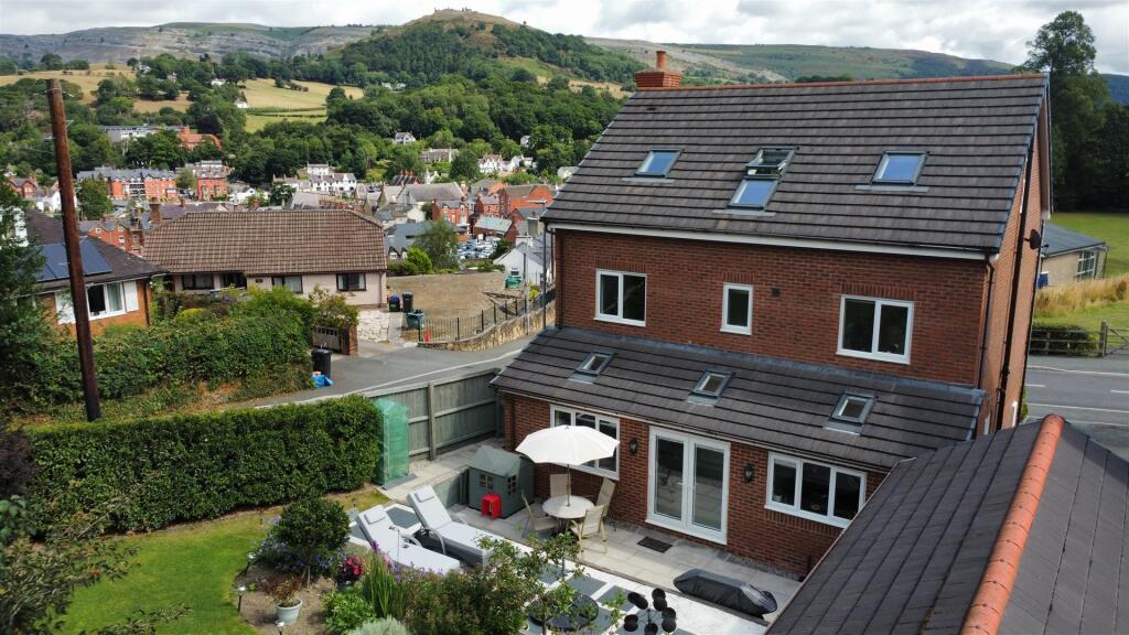 dji_fly_20250730_115056_863_1753872771025_photo_op