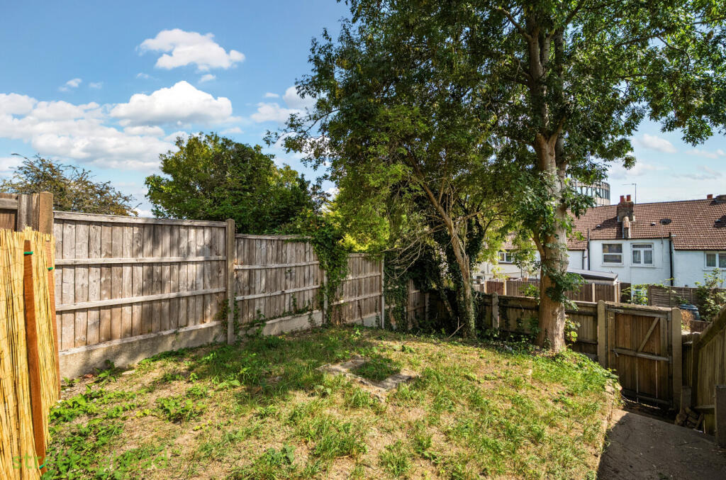 60108257-fc09-421...