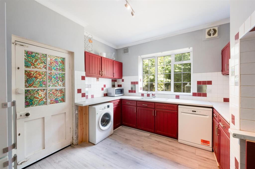 CHEAM MANSIONS 10  (6).jpg