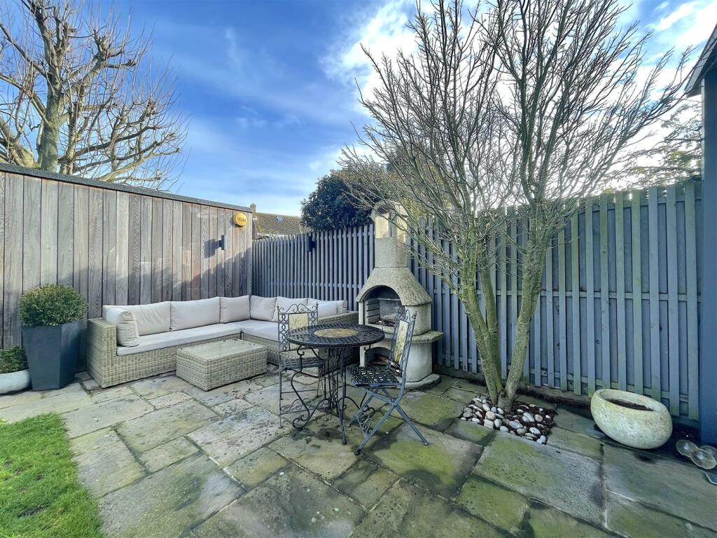 Garden (4).jpeg