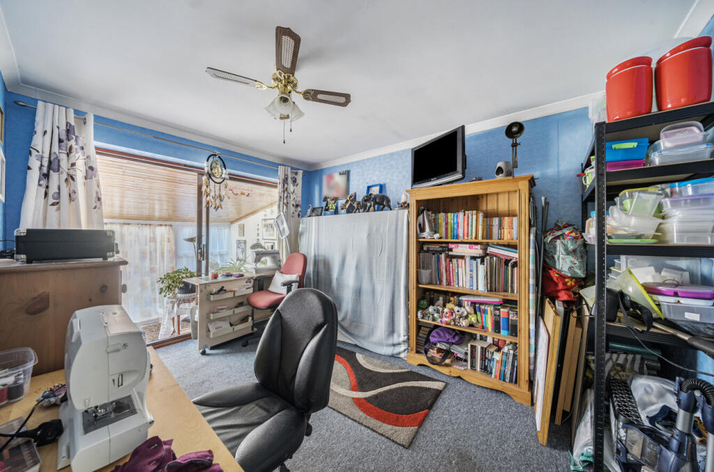 1313647-14-685468...