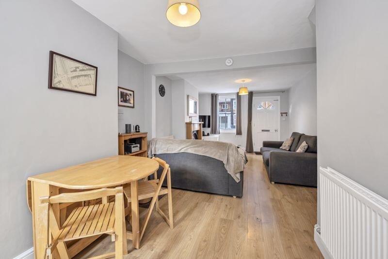 Sitting/Dining Room