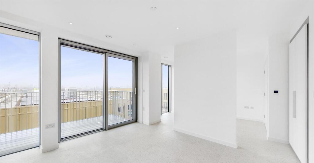 801_Jacquard_Point_5_Tapestry_Way_E1_2FQ_03032022_