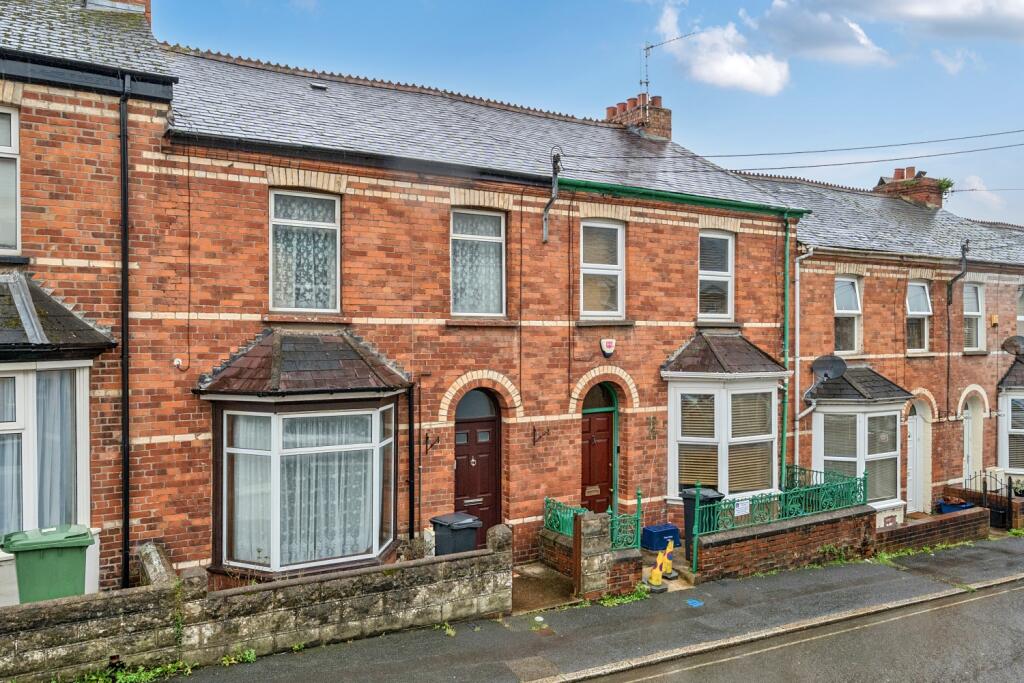 Victoria Street, Barnstaple, Devon, EX32