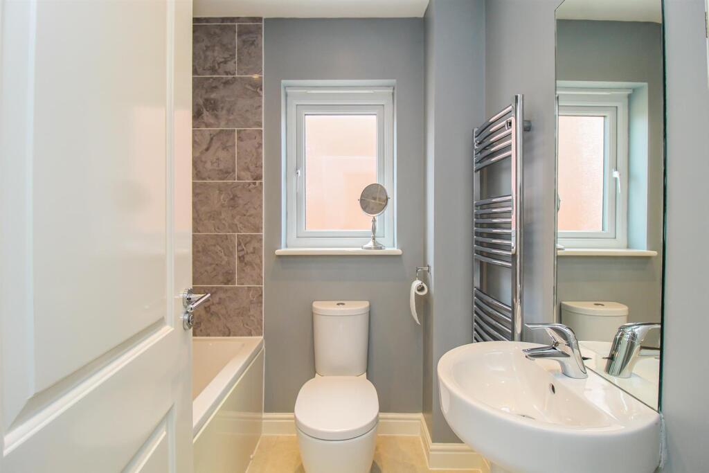 HOUSE BATHROOM