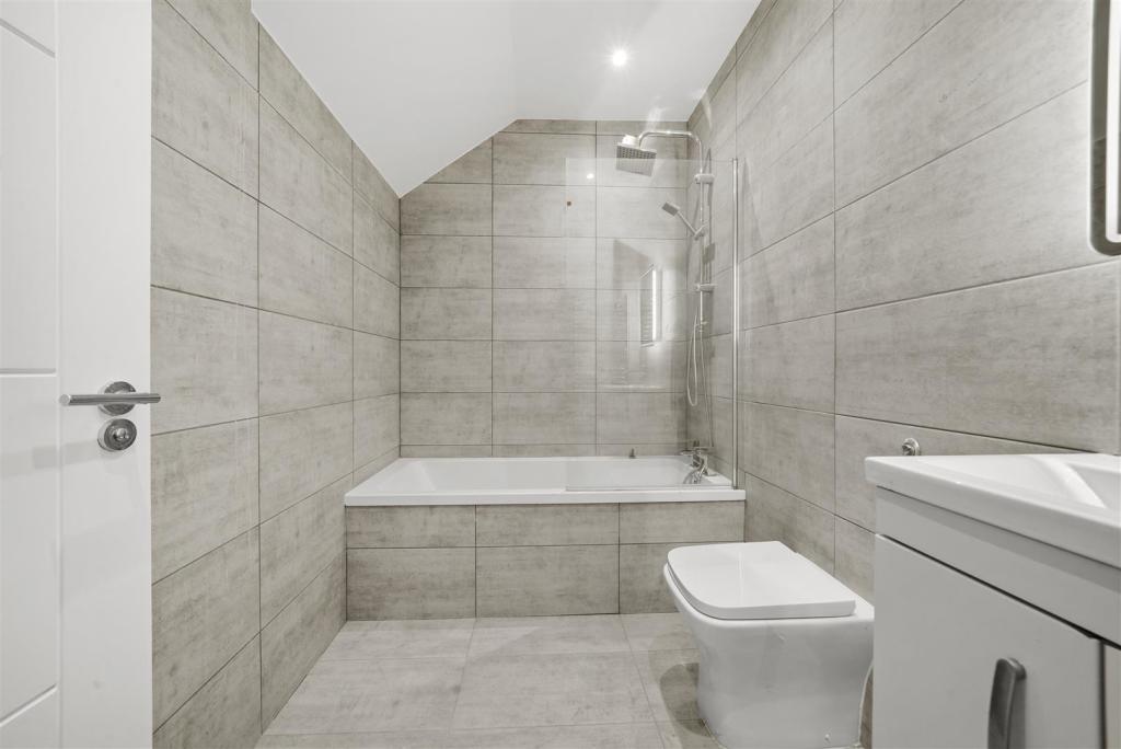 Flat 1, 348 Dollis Hill Lane  - vtytfUwaDBK3zmKmM7