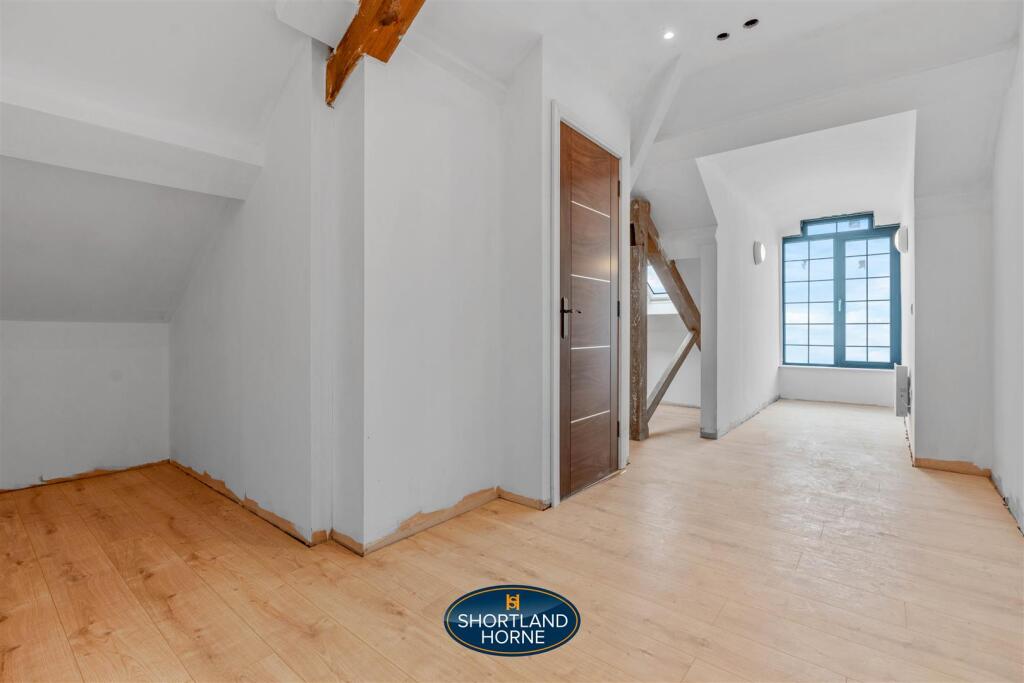 Essentia House, Hinckley WM (32 of 53).jpg