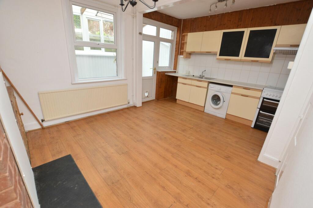 Kitchen/Dining Room