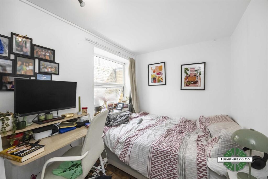 96A Glenarm Road -004.jpg