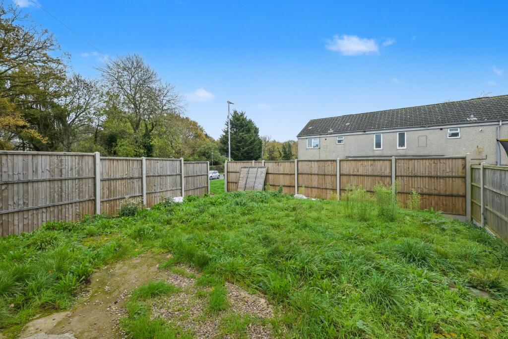 9A Fennells, Harlow, Essex, CM19 4RJ