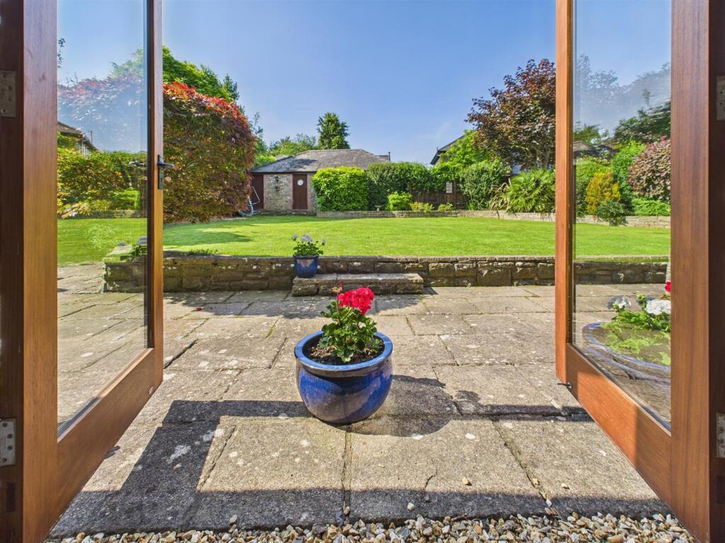 GARDENS