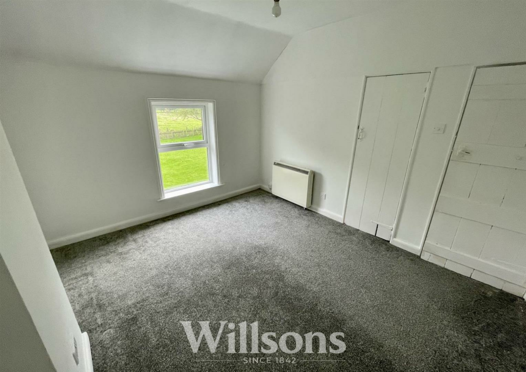 Bedroom 2 .png