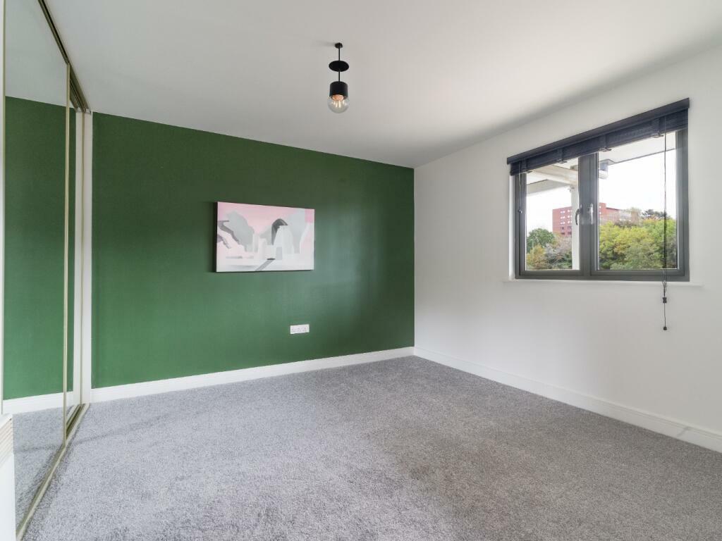 SN Bedroom 1.jpeg