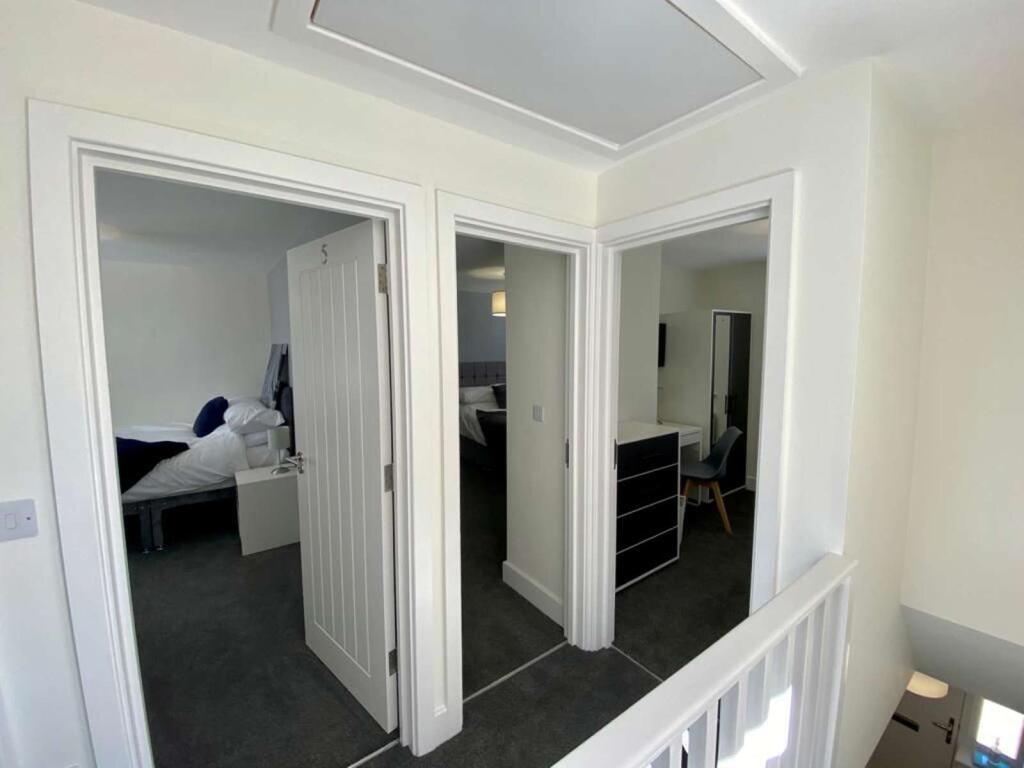 upload_whatsapp_image_2021_05_19_at_14_18_17_60...