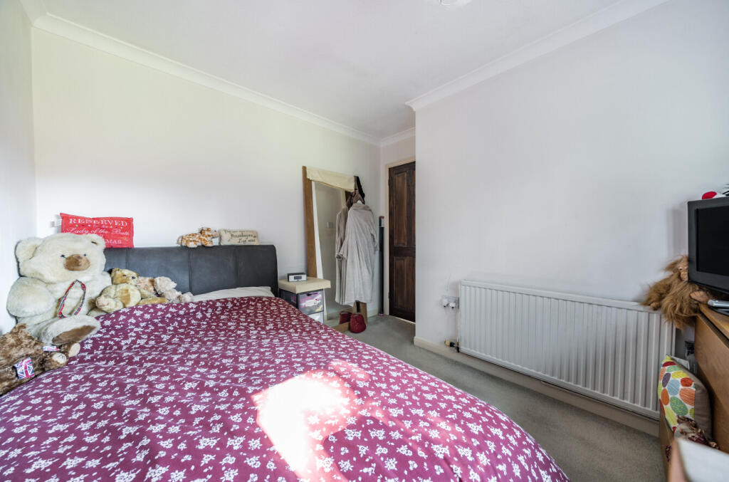 1360803-6-68dbb5ad38911