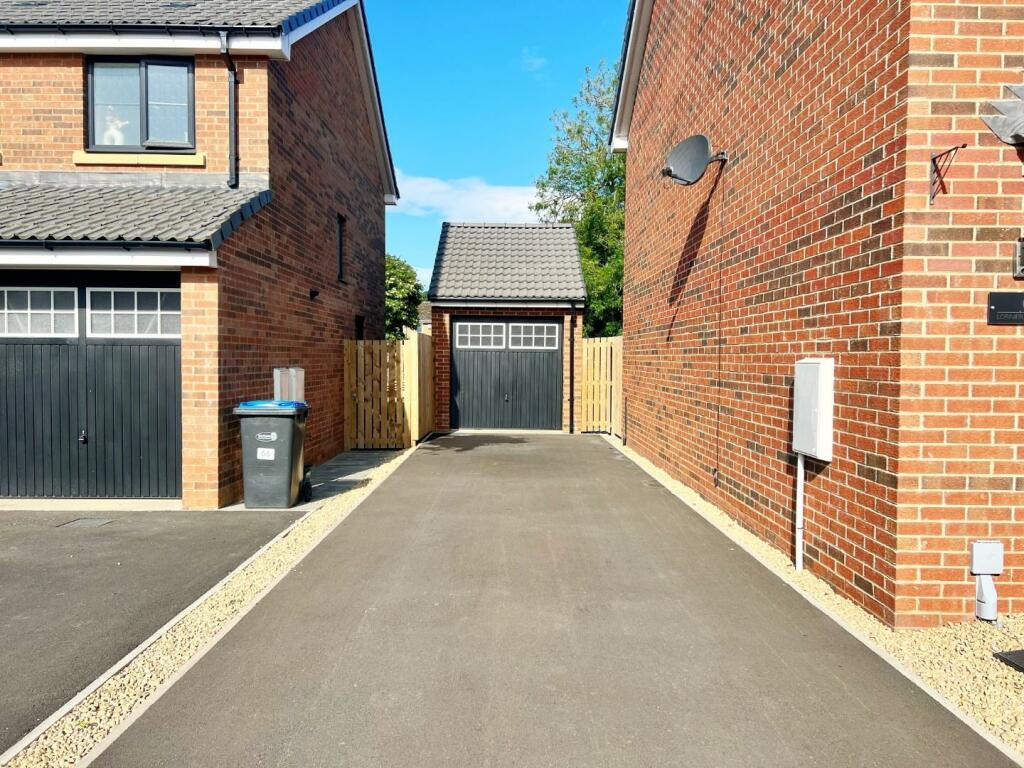 Garage &amp; Driveway.jpg