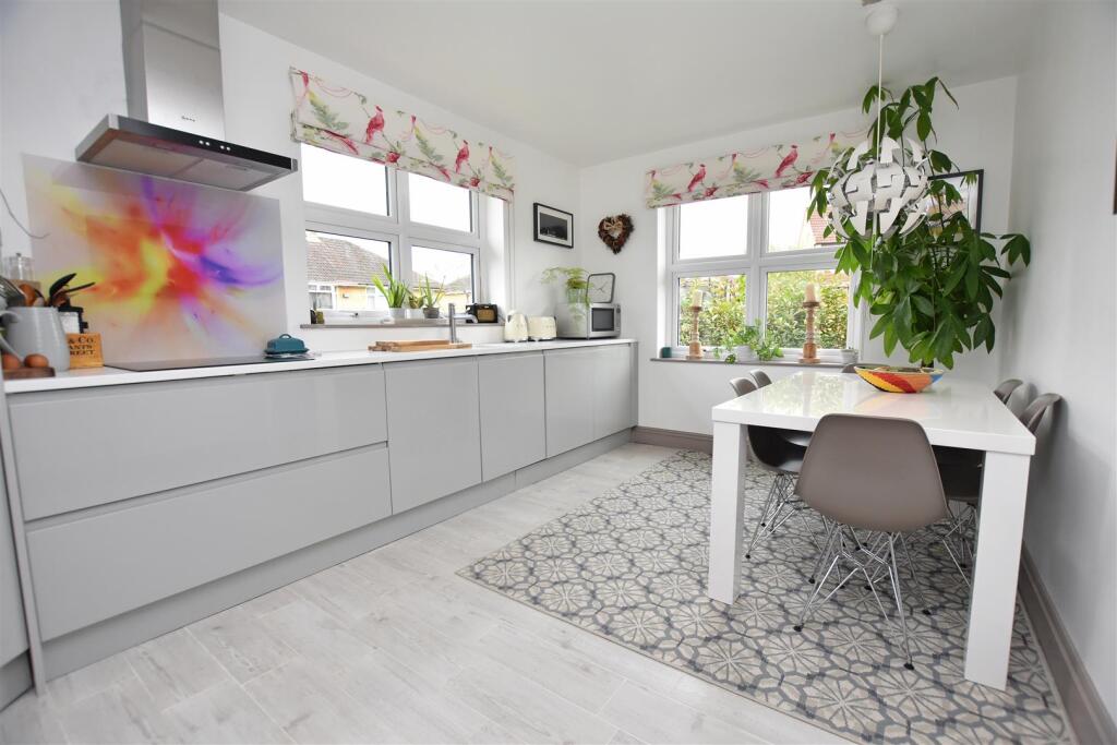 Kitchen Dining Room I.JPG