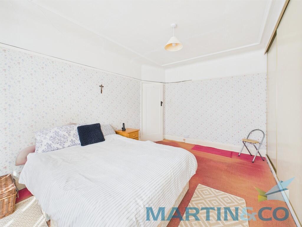 CAM01870G0-PR0163...