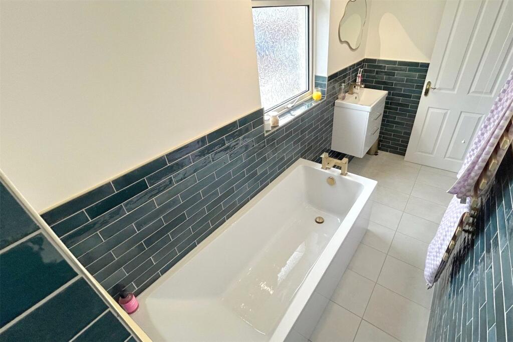 Bathroom(3)