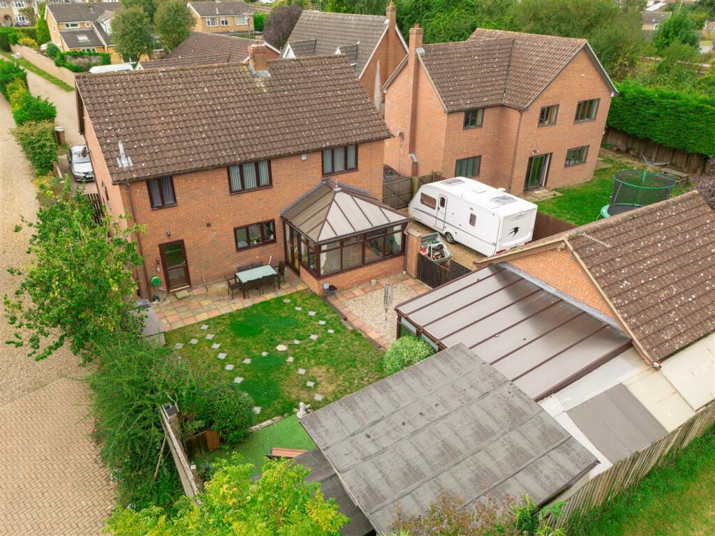 20240910120539 - DJI_0349 - 4 Pineview Bacton IP14
