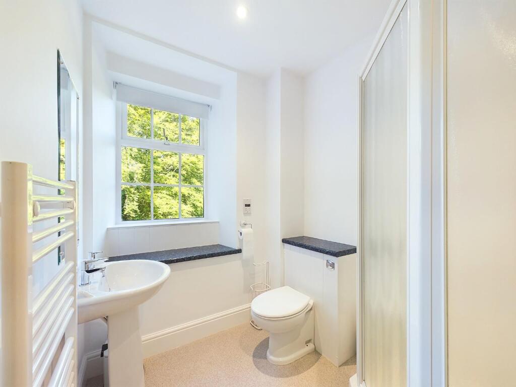 Ensuite Shower Room