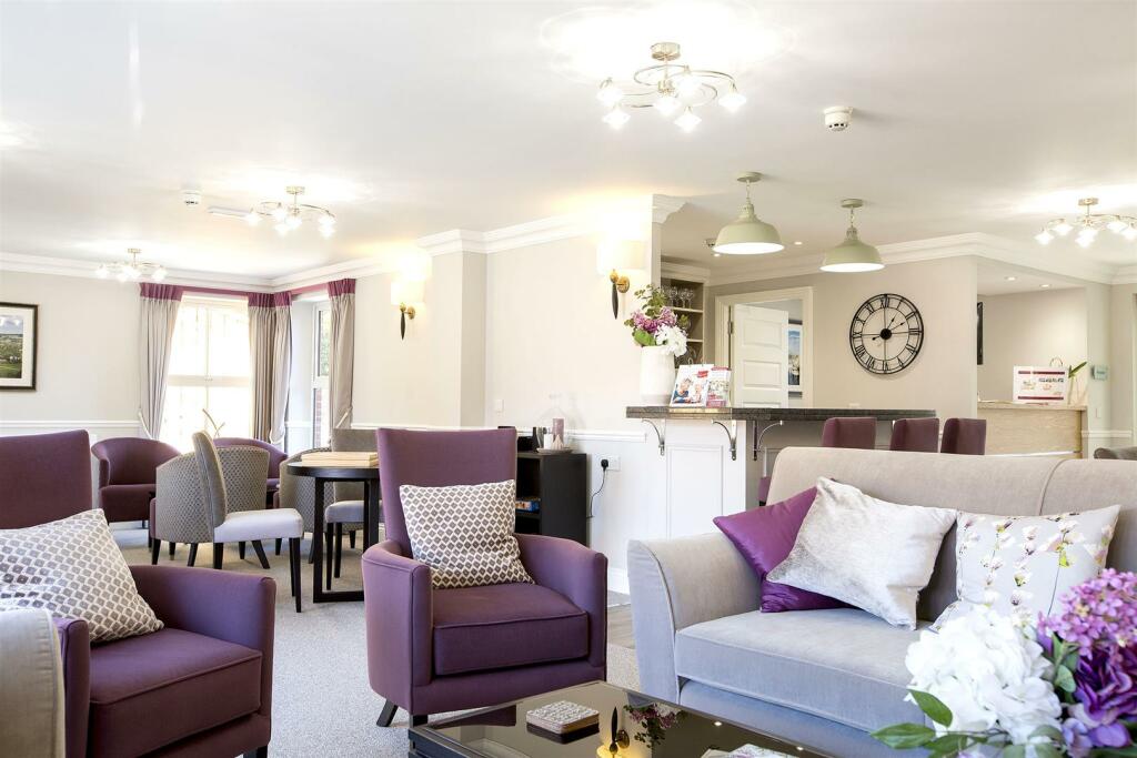 UNP Whistle 39161 Churchill Home Peel Lodge Macmil