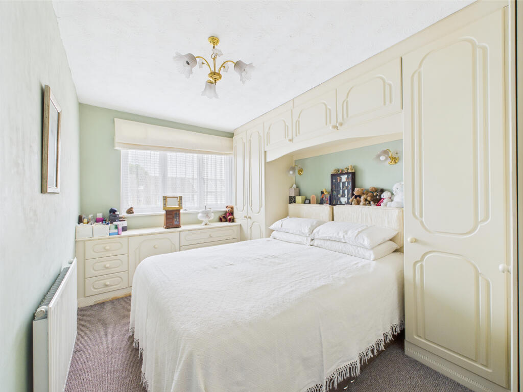 bed 1