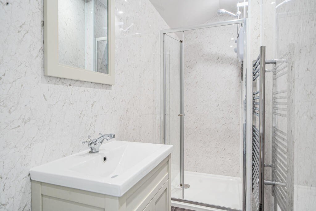 Ensuite Shower Room