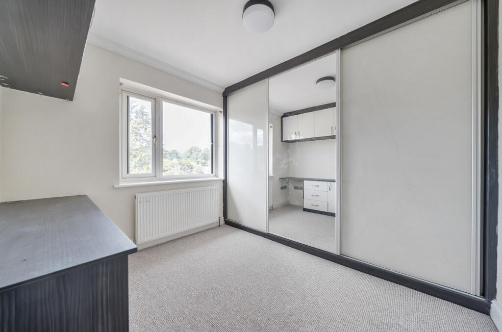 1298250-14-683773...