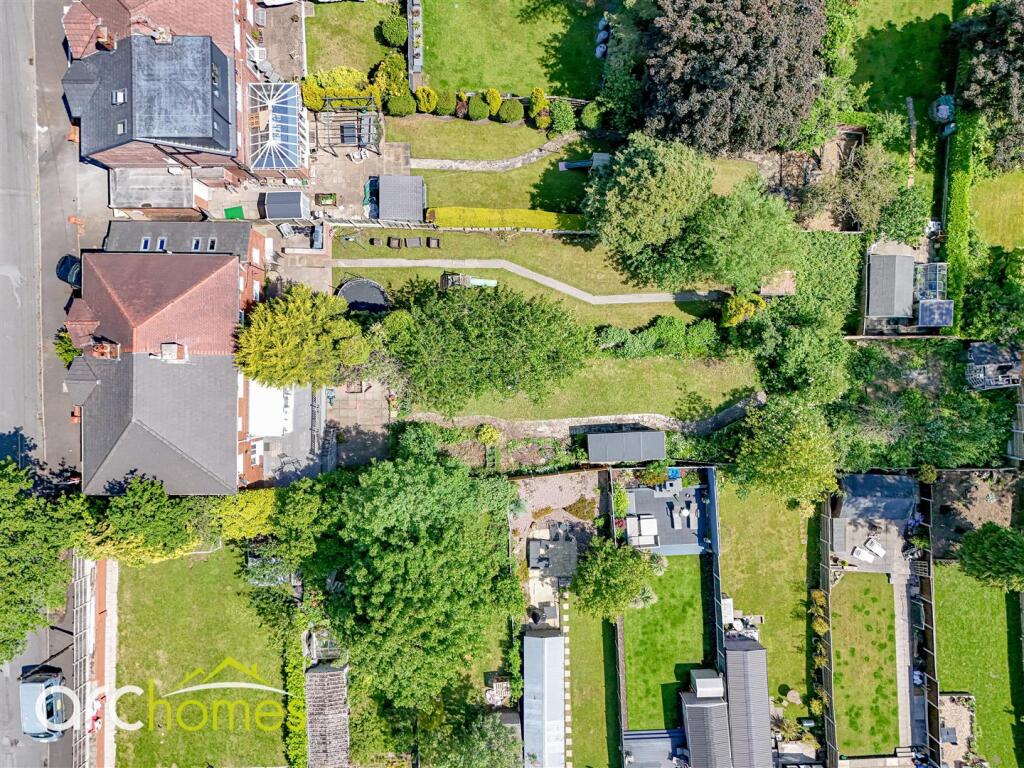 dji_fly_20250602_140340_0266_1748952348496_photo.j